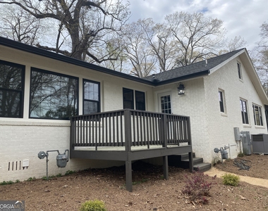 1007 Vernon Street - Photo Thumbnail 32