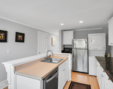 512 Main Avenue - Photo Thumbnail 15