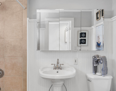 512 Main Avenue - Photo Thumbnail 6
