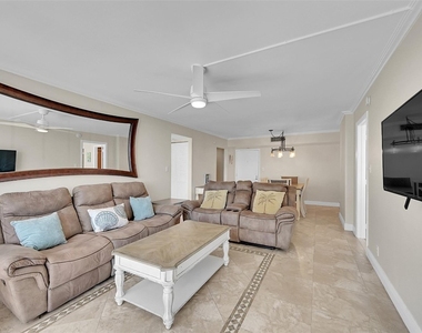 525 N Ocean Boulevard - Photo Thumbnail 4