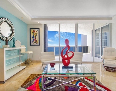 3100 N Ocean Boulevard - Photo Thumbnail 2