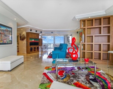 3100 N Ocean Boulevard - Photo Thumbnail 5