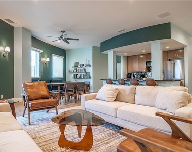 700 E Ocean Blvd - Photo Thumbnail 33