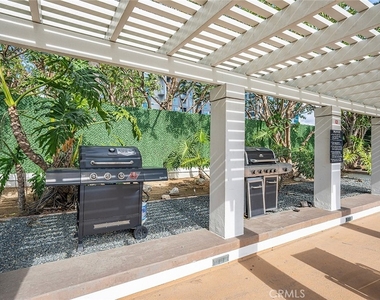 700 E Ocean Blvd - Photo Thumbnail 29