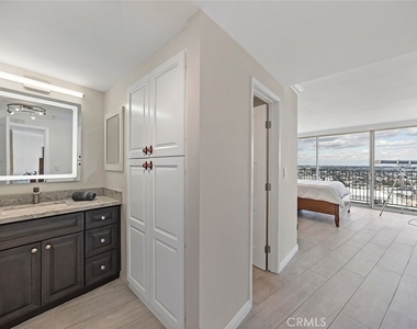 700 E Ocean Blvd - Photo Thumbnail 11