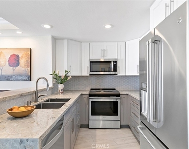 700 E Ocean Blvd - Photo Thumbnail 13