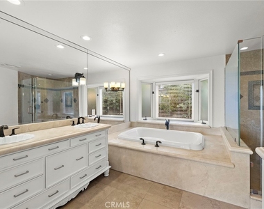 11393 La Vereda Drive - Photo Thumbnail 17