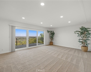 11393 La Vereda Drive - Photo Thumbnail 30