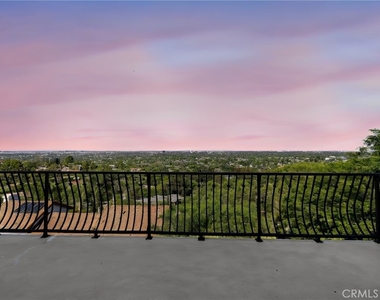 11393 La Vereda Drive - Photo Thumbnail 29