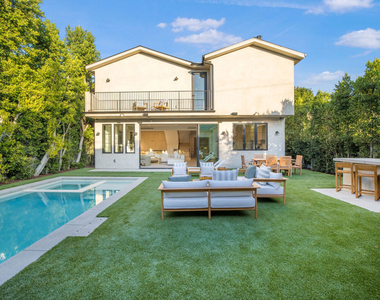 4433 Kraft Avenue - Photo Thumbnail 53