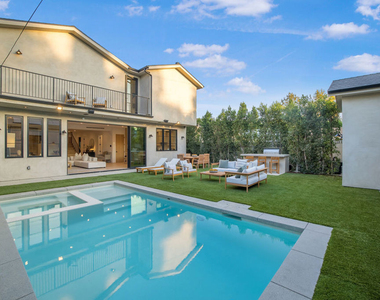 4433 Kraft Avenue - Photo Thumbnail 54