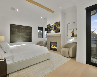 4433 Kraft Avenue - Photo Thumbnail 29