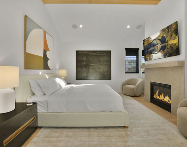 4433 Kraft Avenue - Photo Thumbnail 28