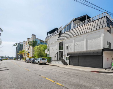 29 Yawl Street - Photo Thumbnail 10