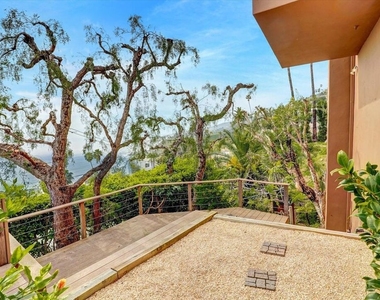 3916 Rambla Orienta - Photo Thumbnail 44