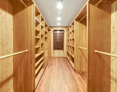 3916 Rambla Orienta - Photo Thumbnail 30