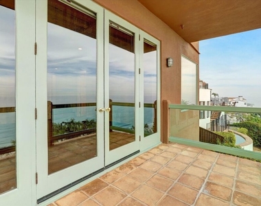 3916 Rambla Orienta - Photo Thumbnail 40