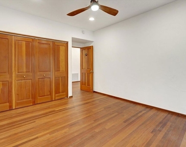 3916 Rambla Orienta - Photo Thumbnail 22