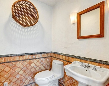 3916 Rambla Orienta - Photo Thumbnail 8