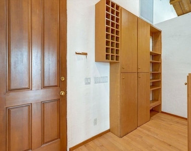 3916 Rambla Orienta - Photo Thumbnail 15