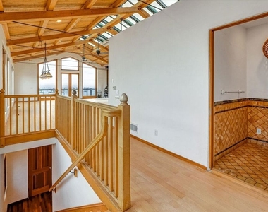 3916 Rambla Orienta - Photo Thumbnail 7