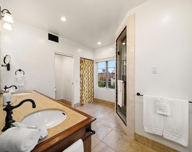7344 Olivetas Ave - Photo Thumbnail 34