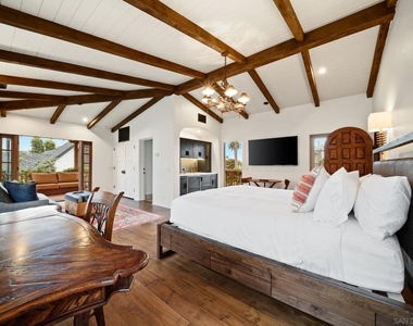 7344 Olivetas Ave - Photo Thumbnail 12