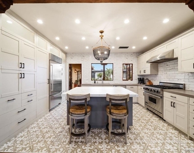7344 Olivetas Ave - Photo Thumbnail 26