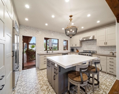 7344 Olivetas Ave - Photo Thumbnail 27
