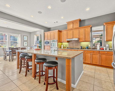 35831 Raphael Drive - Photo Thumbnail 6
