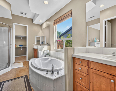 35831 Raphael Drive - Photo Thumbnail 13