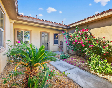 35831 Raphael Drive - Photo Thumbnail 3