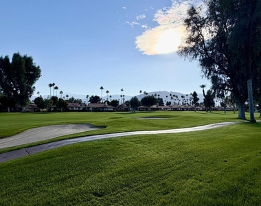 205 Las Lomas - Photo Thumbnail 2
