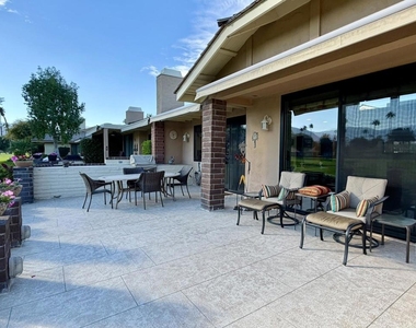 205 Las Lomas - Photo Thumbnail 1