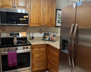 3362 Cynthia Lane - Photo Thumbnail 10