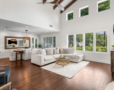 6130 Ridge Lane - Photo Thumbnail 5