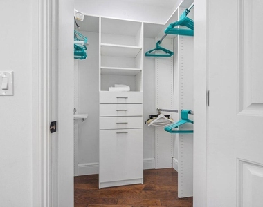 6130 Ridge Lane - Photo Thumbnail 17
