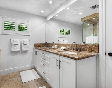 6130 Ridge Lane - Photo Thumbnail 15