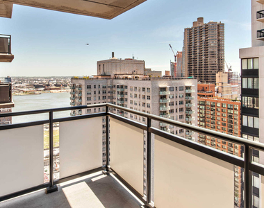 245 E. 40th St. - Photo Thumbnail 8