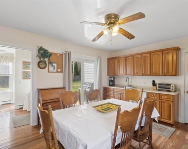 718 Montauk Highway - Photo Thumbnail 12