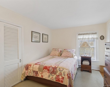 718 Montauk Highway - Photo Thumbnail 20
