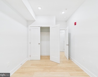 5208 Chancellor Street - Photo Thumbnail 10