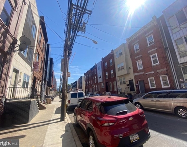 1849 N 17th Street - Photo Thumbnail 2