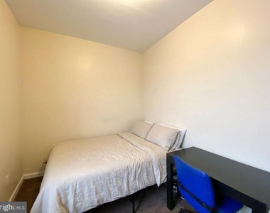 1849 N 17th Street - Photo Thumbnail 9