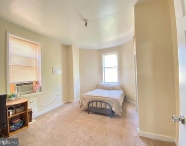 1849 N 17th Street - Photo Thumbnail 12