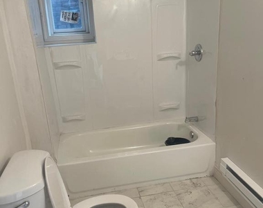 2843 N 12th Street - Photo Thumbnail 6