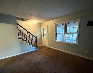 6333 Marykirk Drive - Photo Thumbnail 6
