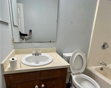 6333 Marykirk Drive - Photo Thumbnail 9
