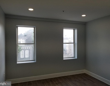 1624 W Lexington Street - Photo Thumbnail 60