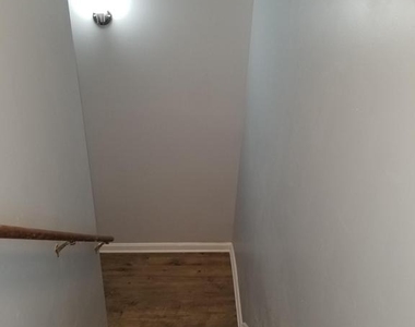 1624 W Lexington Street - Photo Thumbnail 47